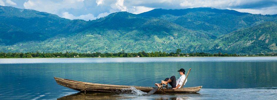 Vietnam-Lak-Lake-visser