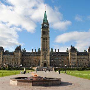 Canada-Ottawa-Parlementsgebouw-1(2)
