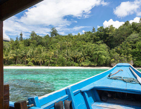 Indonesie-Sulawesi-Togian-eilanden-bootjeblauw