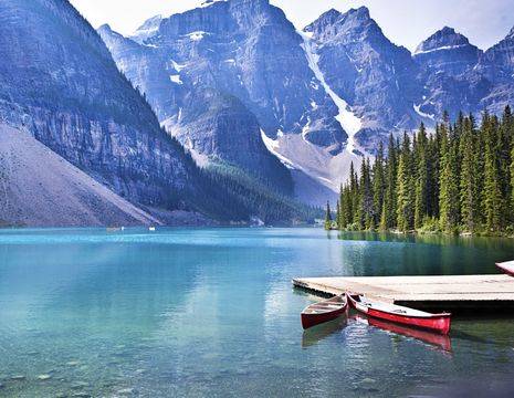 Canada-Banff-Lake-Moraine