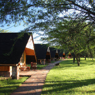 Masai-Mara-National-Reserve-Keekorok-Lodge-4