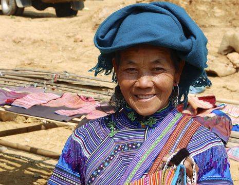 Vietnam-Sapa-vrouw-in-klederdracht8_2