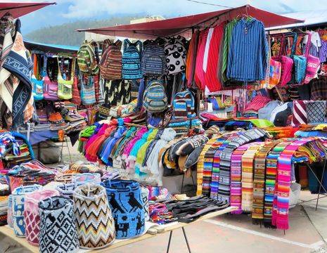 markt in Otavalo