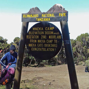 Tanzania-Kilimanjaro-Bord_1_423824