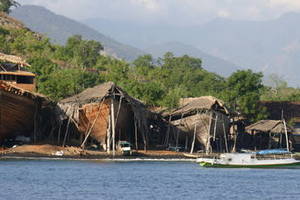 Indonesie-sumbawa-scheepswerf(9)