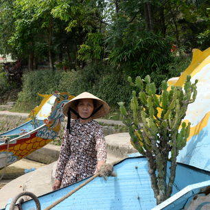Vietnam-Hue-drakenboot-parfumrivier_1_480094