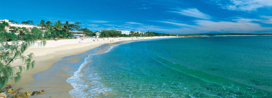 Australie-Noosa-main-beach_1_560168