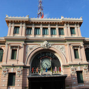 Vietnam-Ho-Chi-Minh-City-koloniaal-postkantoor