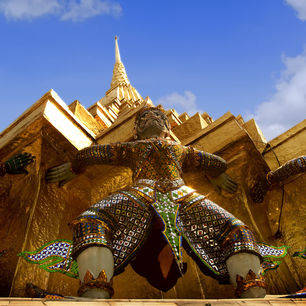 Wat-Phra-Si-Rattana-Satsadaram_1_417534