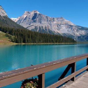 Canada-Yoho-Emerald-Lake