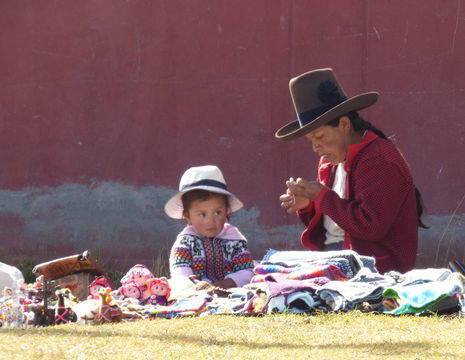 Local-met-kind-bij-Cuzco(6)