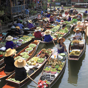 Thailand-Bangkok-floatingmarket_1