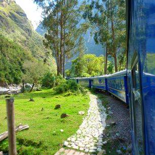 Machu-Picchu-trein_1_450490
