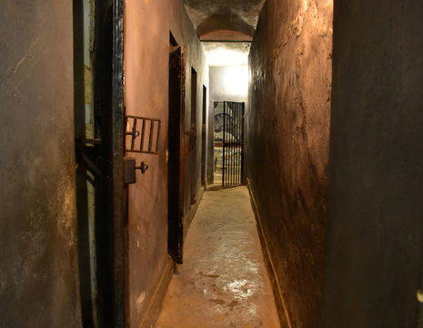 Vietnam-Son-La-gevangenis-ondergronds4_1_479495