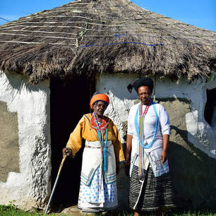 Xhosa vrouwen in de omgeving van de Wildcoast in Zuid-Afrika