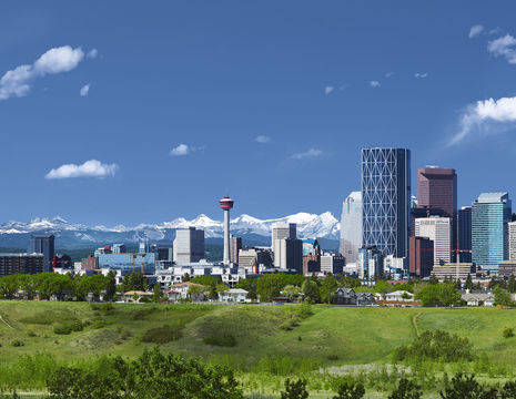 het uitzicht op de stad Calgary, Canada