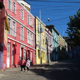 Chili-Valparaiso-kleurige-huisjes