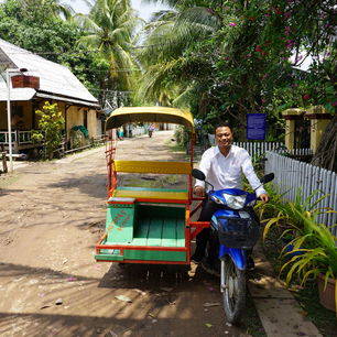 Don-Khone-Tuktuk