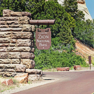 Amerika-Zion-National-Park-Leaving