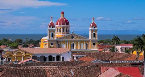 Nicaragua-Granada-cathedral