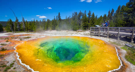 Amerika-Yellowstone-Morning-Glory-Pool