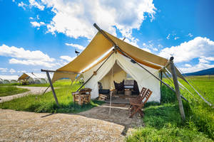 Under Canvas glamping