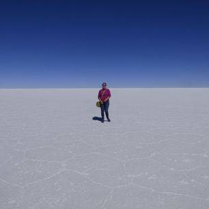 Bolivia-Uyuni-helemaal-alleen-op-de-zoutvlaktes_3_362709