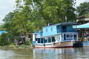 Mahakam-houseboat