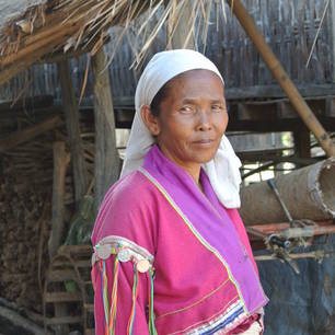 Myanmar-Keng-Tong-vrouw(8)