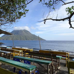 Molukken-Ternate-vulkaan(8)