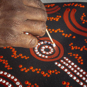 Australie-Uluru-Aboriginal-kunst-3_1_559684