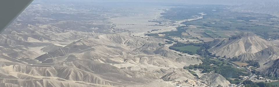 Vliegen over de Nazca-lijnen van Peru