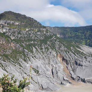 Java-Tangkuban-Prahu-Krater