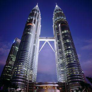 Maleisië-West-Maleisië-Kuala-Lumpur-Twin-Tower-Night4_2