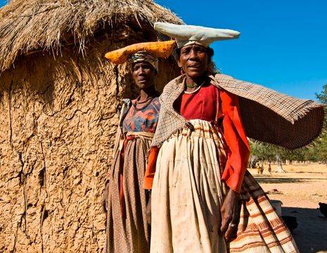 Damaraland Herero vrouwen(12)