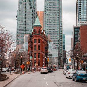 Canada-Toronto-Flatiron-Building-1